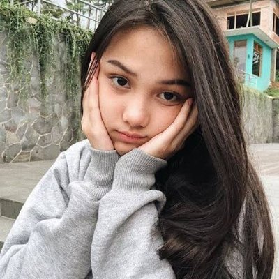 OktarinaBertha's profile picture. Follow Back 👍