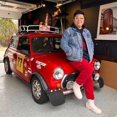 Art, Design, & AI Enthusiast transform the iconic Classic Mini into art through AI. #ClassicMini #MiniCooper #AIArt #ArtAndDesign #CreativeAI