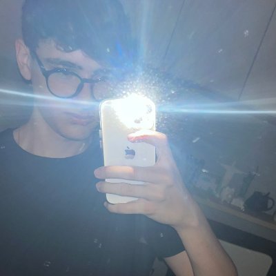 teteurocha28's profile picture. 