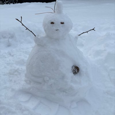 pink_sp1der's profile picture. 