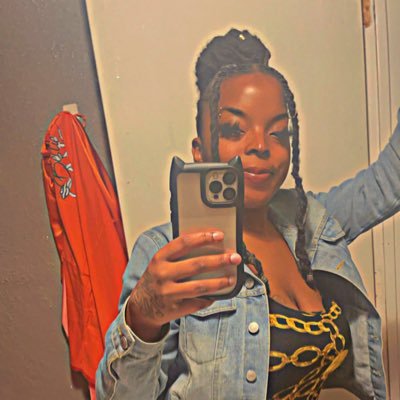 Big mama 24🍒💰🍑😘 This is my main page. You are welcome to explore and see what I post and it’s nice to see everyone.