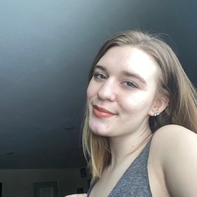 hmiideh_18's profile picture. ❤️✌️☮️