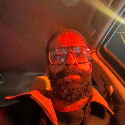 elnazir60459696's profile picture. dile mentiras