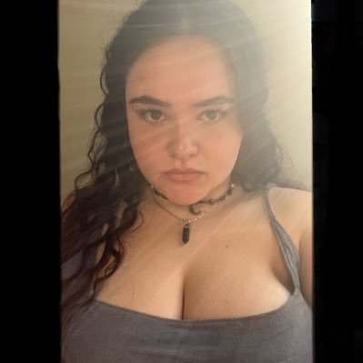 emma_jo0000's profile picture. ☼ sag ☽ cap ⇧aqua|| 22🇵🇸 (it’s pronounced ‘squirt’) —#1 Shauna Defender|| Lottie Matthews stan💔