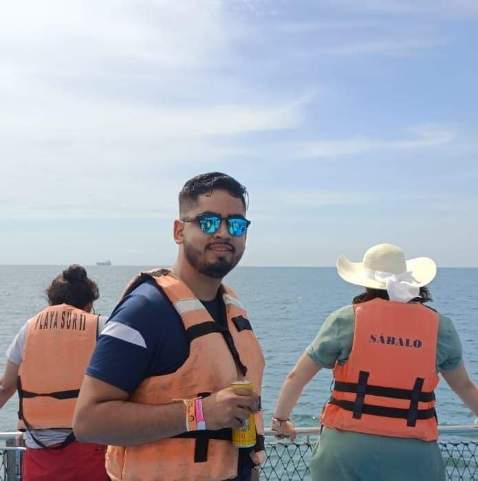 KristinViolin30's profile picture. Amante del arte y de las experiencias culturales.