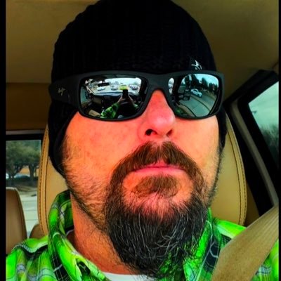 MaddMossy's profile picture. Live life today, learn from yesterday, and look forward to tomorrow. Walking the path God cleared for me. Stay safe brothers and sister..