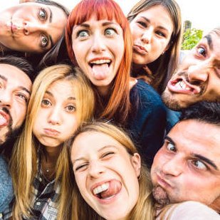 Crazy_Fri3nds's profile picture. 