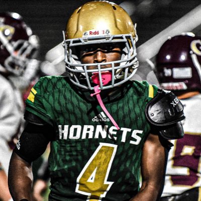 CO/29. RB/FS 40/4.5 5’8/151LBs 𝐫𝐥𝐥𝐲 𝟏𝐨𝐅𝟏🐸 track⭐️3.4gpa fastest middle schooler in MS (I break records) statechamp100m pr 100m 11.08 200m 22.91
