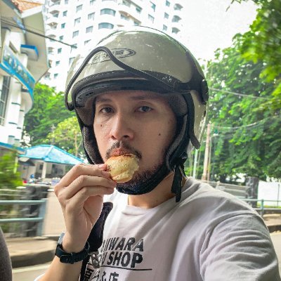 Twit bersifat pribadi dan tidak mewakili pihak mana pun