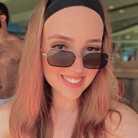 valentina, a polly (@valendasgemeas) 's Twitter Profile