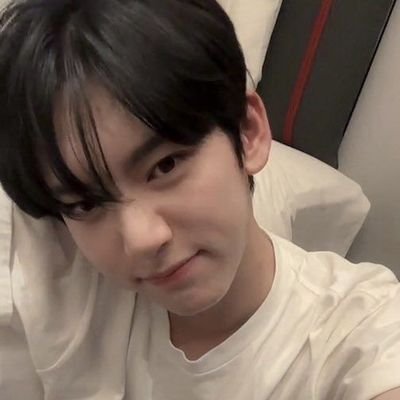 urcuteyujinnnn's profile picture. 