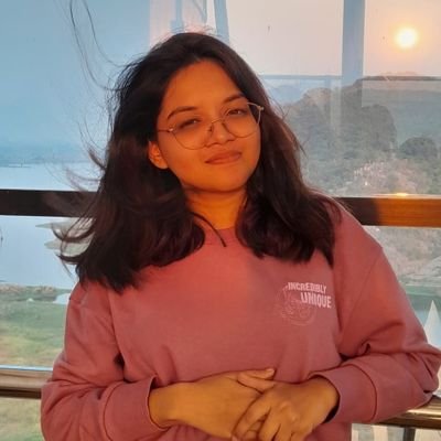 RakshandaAmbade's profile picture. Say “yikes” and move on.