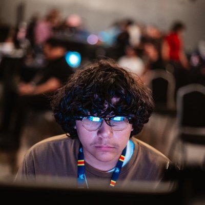 2XKO player/ tafaars friend / Steve main ult / discord : pugx_0 / https://t.co/2bumfUcEeb / pugxbusiness@gmail.com /