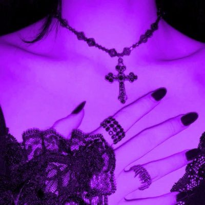 trulykanami's profile picture. HI THERE!! I REPOST A LOT