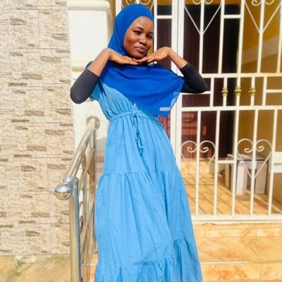 _arikween's profile picture. 