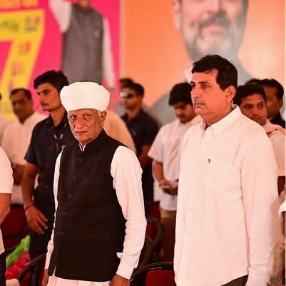 veerusaran3293's profile picture. INC ✌️