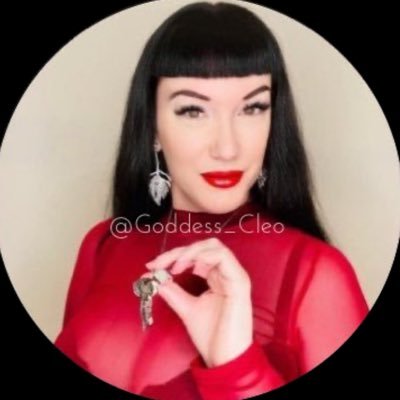 Facilitator of subspace, sarcasm, multigazm peggins +many fun things! Free-styler, Life-styler, Pro-styler... Book only via my websites! BACKUP PAGE👍🏼