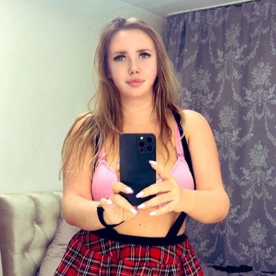 Your favorite 18+ creator, who in love with anal, main account @alikalove08 🥰https://t.co/FTxNa3LT23