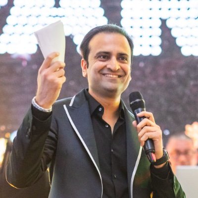 Entrepreneur | Advisor | I Post about people management, digital + business transformation, marketing, random thoughts | Customer Advisory Board @SimilarWeb