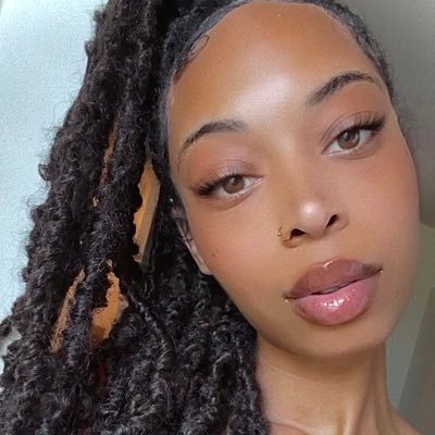 🏄🏽♀️the Waves, 🛜the Seas,🔋the Worlds. | No Low Vibes. Sharing 📩444 TMH + 🫵🏽| Only accepting gifts with good intents — $miyleechong77