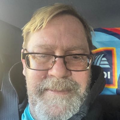 JonesJones451's profile picture. conservative/ex-surfer 20+ yrs