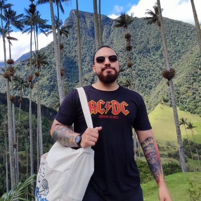 adrianoduque97's profile picture. Software Engineer, Debater