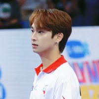 chim (@berryyoou) 's Twitter Profile