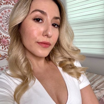(Sweet) Sophia Cruise Profile