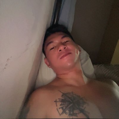 zhannixx's profile picture. Atenean 🦅| Independent | Ambivert | Gemini | 5'5 | Lazy blogger 🤦🏻