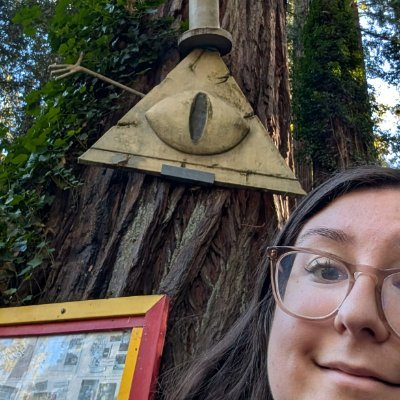 Hollie_Berrie_'s profile picture. Marketing and Event Coordinator The Stanley Theatre Utica University Graduate '23 📸🖋🛼🎨