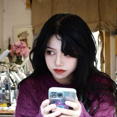 kelly_west84756's profile picture. `_____我主号 @JohnWal57334826