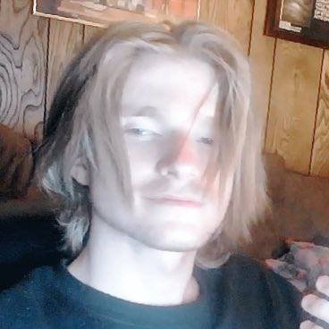 MemeDegen273303's profile picture. Love to degen into memecoins