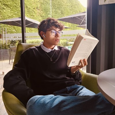 D3xG0Z's profile picture. "Nada en la vida es para ser temido, es sólo para ser comprendido. Ahora es el momento de entender más, de modo que podamos temer menos” -Marie Curie