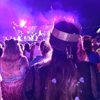 Hannah5862's profile picture. 🤷‍♀️