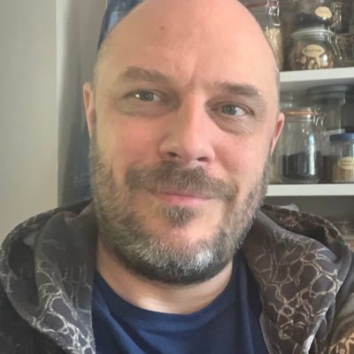 I’m a 🇬🇧🇫🇮. Only on Twitter to follow the war and support 🇺🇦