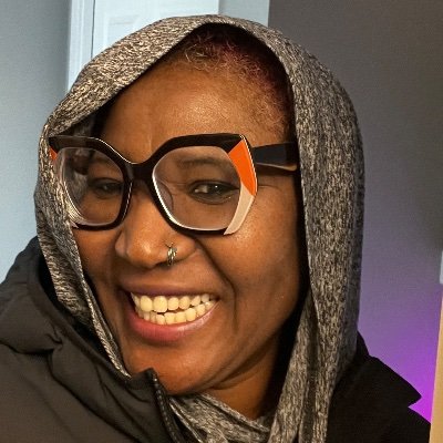 BecStyne's profile picture. Learner, teacher, gardener, community builder!