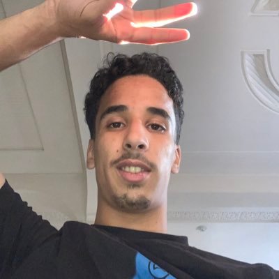 Luuqmane's profile picture. 