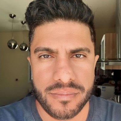 marcelo_mdcox's profile picture. Codeiro Backend com mais anos de história do que de futuro! apaixonado por engenharia de software ainda que não entenda nada disso.
