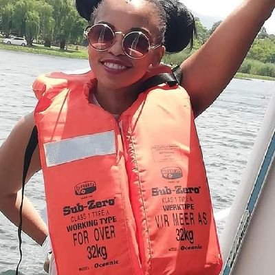a. k. a. MISS Prim & Proper ❤️❤️❤️Living in Purpose, Faith and Passion❤️. Wine and Cake LOVER. Has an unforgettable LAUGH🤣🤣