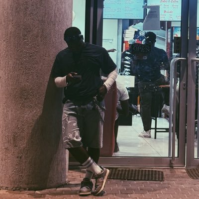Be a goldfish • Dev | Hip-hop head | Dreamville | Arsenal | Houston Rockets