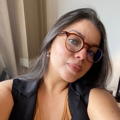 Meu mundo mágico, colorido e trágico