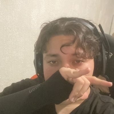hago stream y eso(a veces jajaja)
https://t.co/PcXsV9gOvA