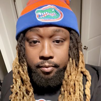 FieldcrestFuzz's profile picture. selfmade fuzz officail page ig: @selfmade_fuzz  sc:fuzz864  
innovator, trend setter,sports guru, father, one of the greatest musician  to ever do it