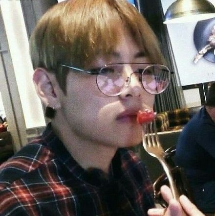 me cambié de cuenta @rownsg | odio con todo la prepa , loca @Taetaebonito