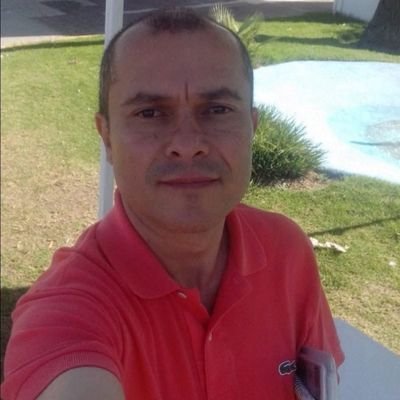Ateo. Literatura, artes escénicas y plásticas. Música. Ciencias. Sexo. Amor. Compasión. En ese orden.