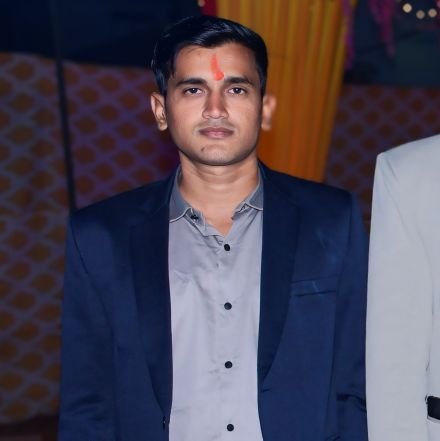 iamopmeena's profile picture. 