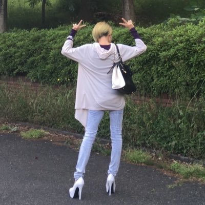 朱に交われば黒くなれ🐦⬛巷で美人で評判のKÅわhi®️oです👊読み方は以前と変わらずでスト対で文字列変えてます🚫枯渇女子🩷かと思ってたらまさかのノンバイナリーです🥰🚹🚺