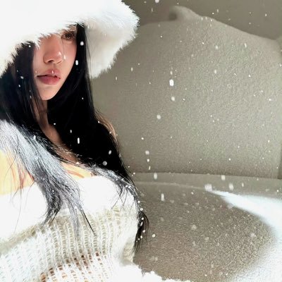 Oicooov's profile picture. 