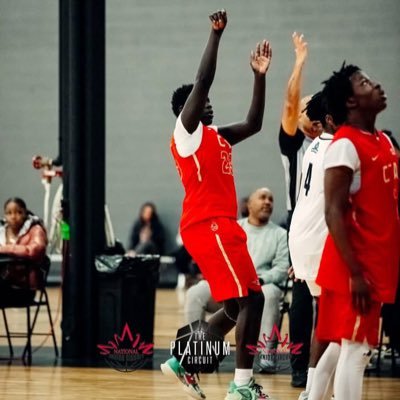 PeterPhiIip's profile picture. 6,3 Guard ( C/O 2025)  -Email: Peterwani67@gmail.com  GPA: 3.0