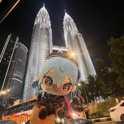 deadcat305's profile picture. •Car & Motorsport Enthusiast•/•Hoshiyomi•/•DNB, Uplifting Trance, Euphoric Hardstyle Enjoyer•/•Amateur Illustrator & DTM•